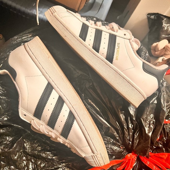 Adidas - Picture 4 of 9